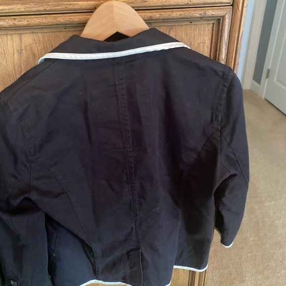 American Eagle Outfitters Black Blazer with White Accents - Picture 16 of 16